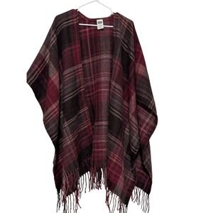 Woolrich Plaid Fringe Poncho One Size Burgundy Tan Gray Open Front  Wrap Ruana